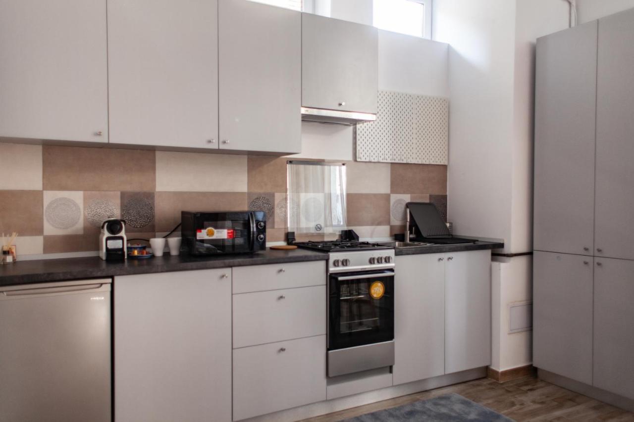 Modern Studio In The Heart Of Ιάσιο Εξωτερικό φωτογραφία